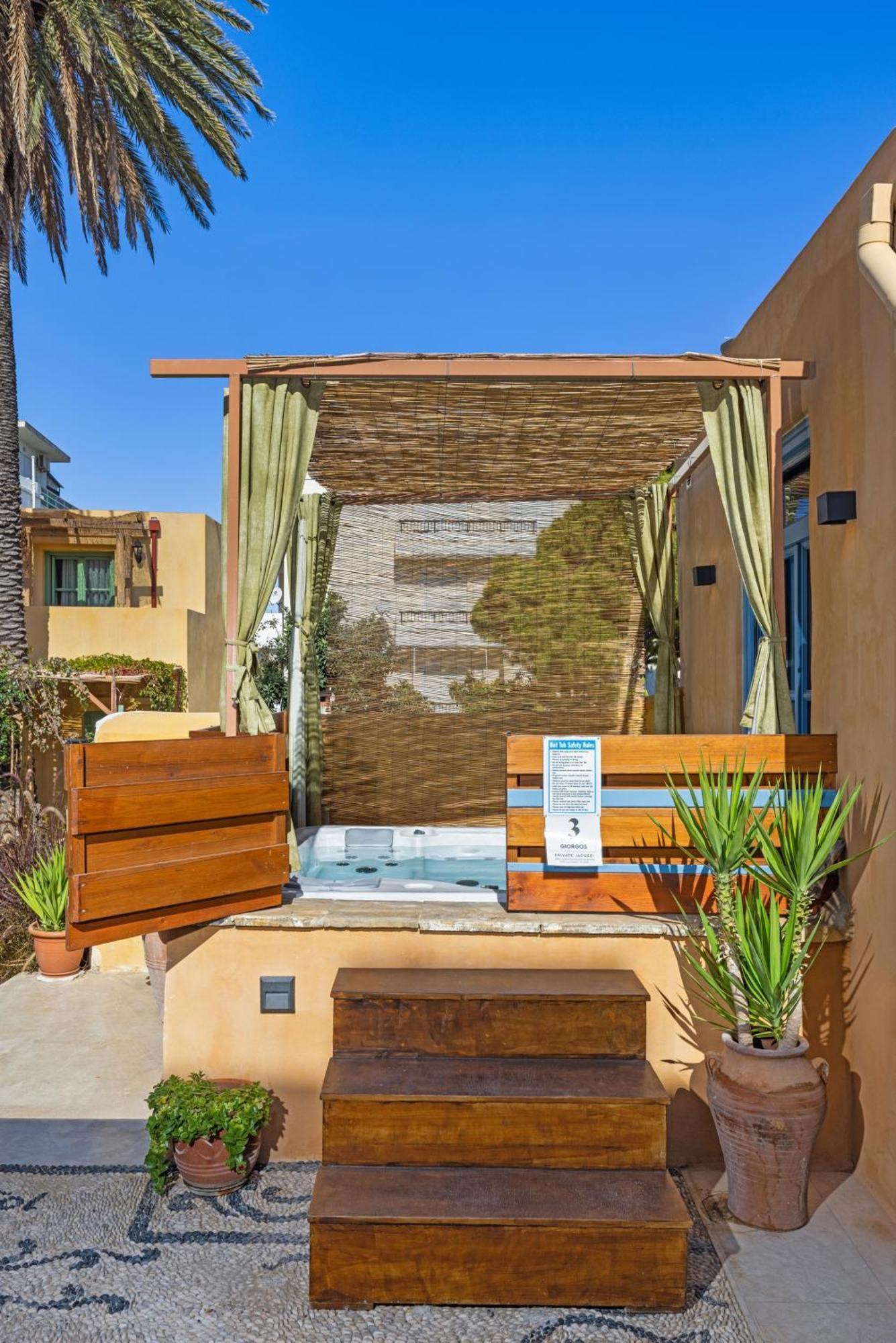 Casa Del Sol (adults Only) Aparthotel